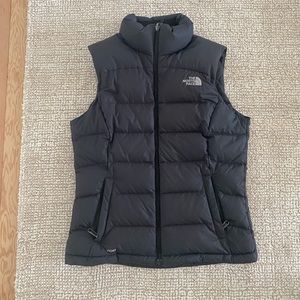 North Face Women's 700 Black Down Puffer Vest Small